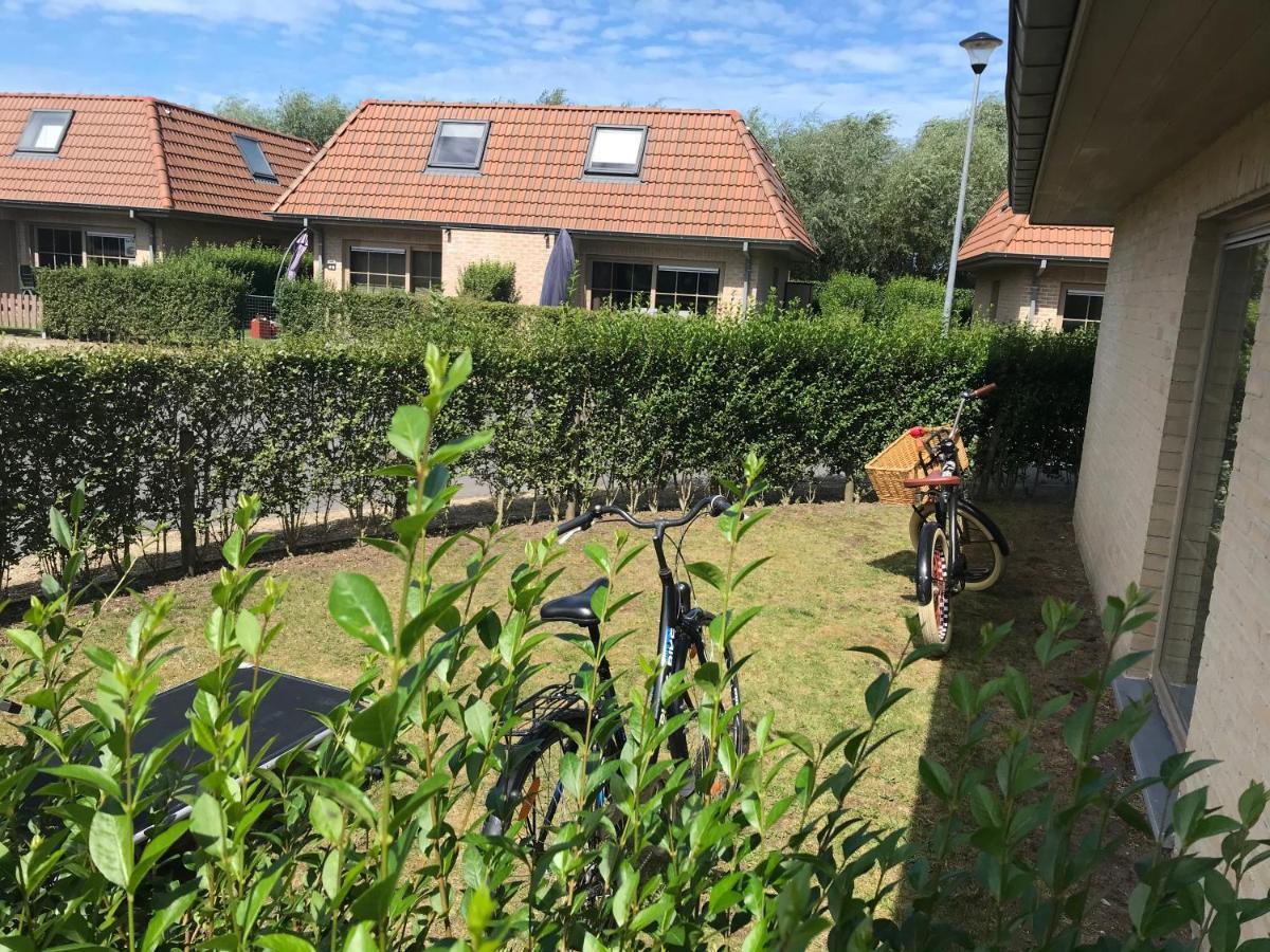 Vakantiehuisje De Panne Vlak Aan Plopsaland En De Zee Luaran gambar