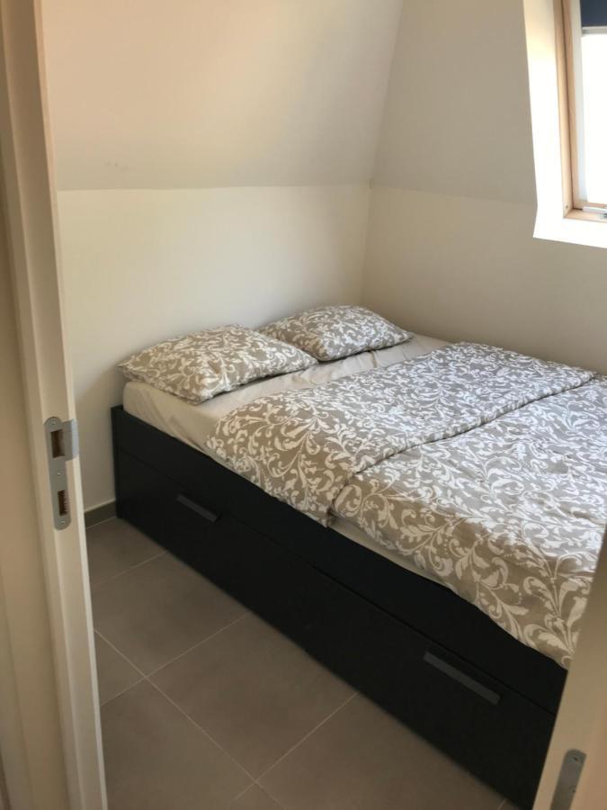 Vakantiehuisje De Panne Vlak Aan Plopsaland En De Zee Luaran gambar